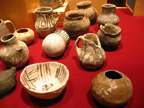 Anazasi pottery objects